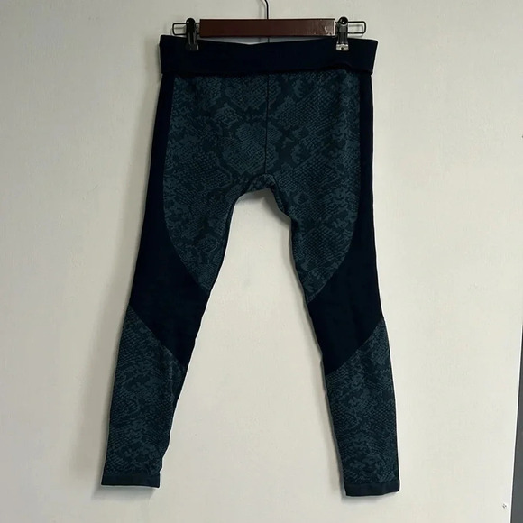 Joy Lab Snake Skin Print Leggings Women's L Fold Over Waist‎ Athleisure Athletic - Picture 7 of 11